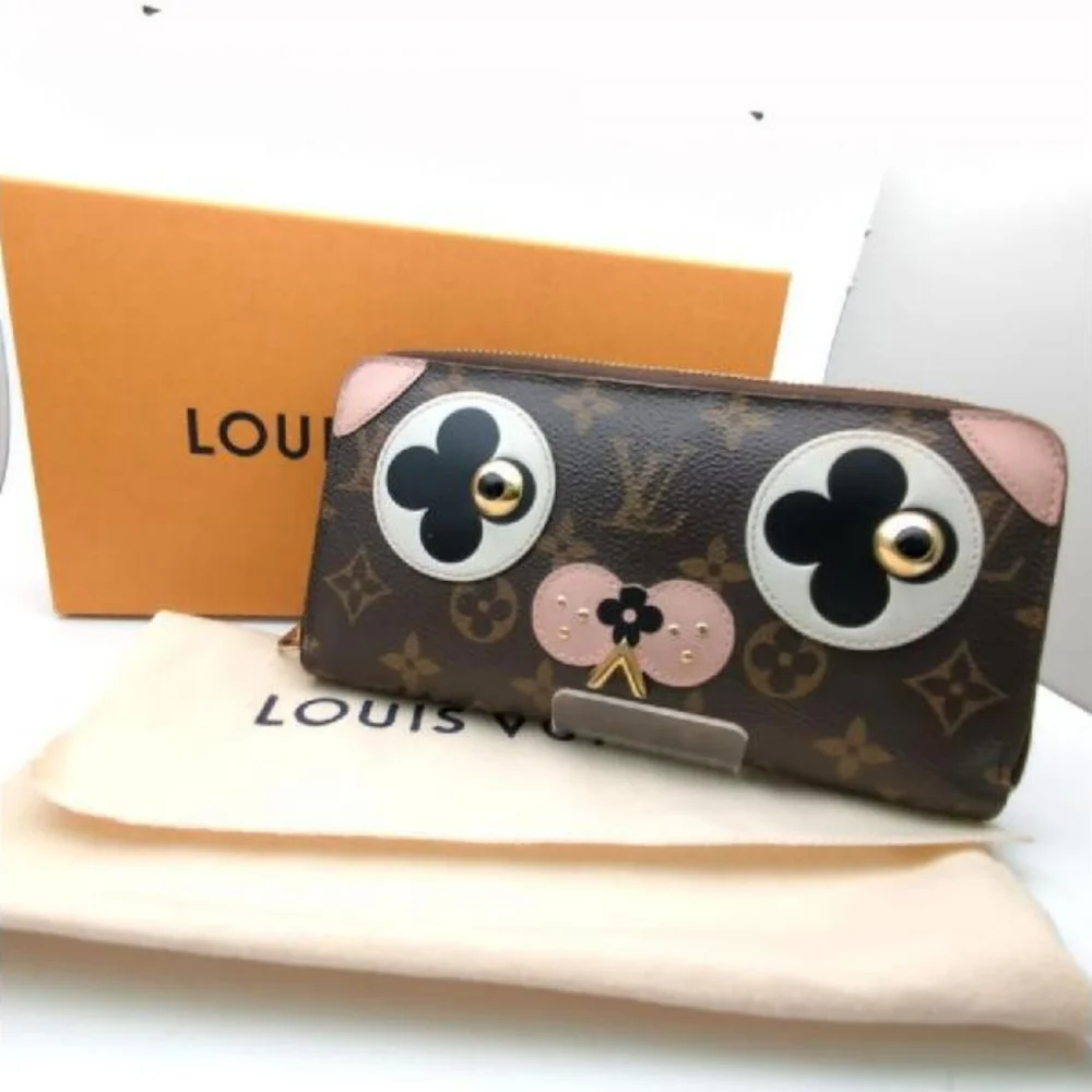 Louis Vuitton - Monogram Canvas Dog Zippy Coin Purse - Wallet | Brown